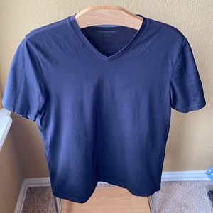 Zachary Prell V-neck tee-black